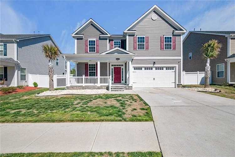 11 E Berkley Dr Hampton, VA 23663