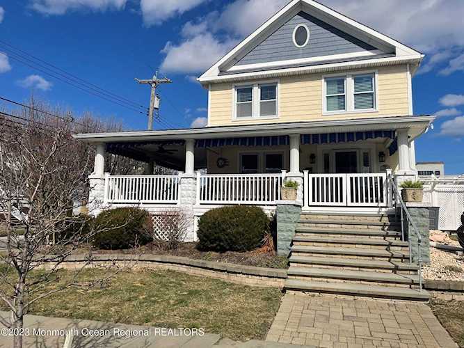 114 7th Ave Belmar, NJ 07719