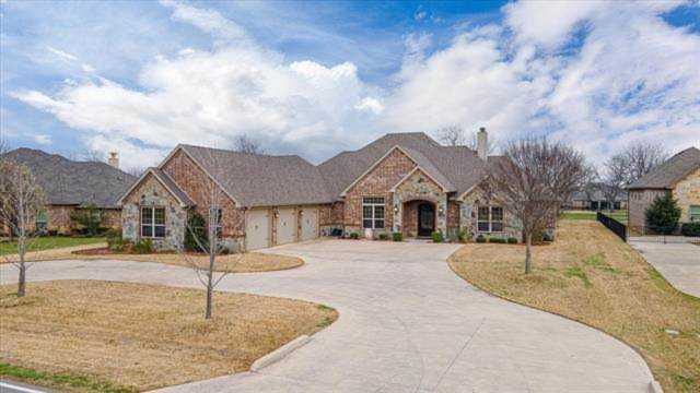 6421 Pinehurst Drive Granbury, TX 76049