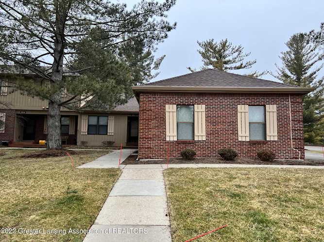 2432 Wild Blossom Ct East Lansing, MI 48823 | MLS 271533 Photo 1