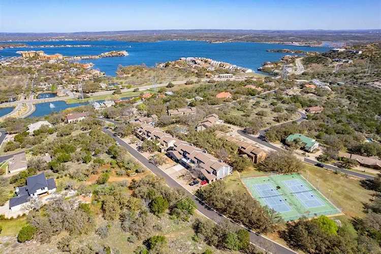 320 Twin Sails #25 Horseshoe Bay, TX 78657