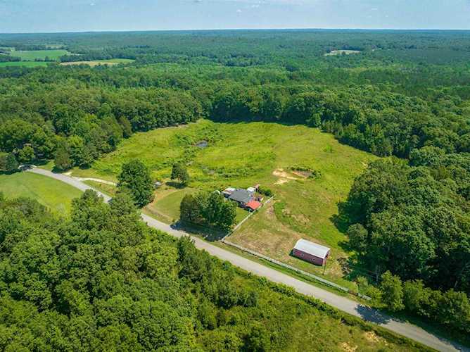 Haltom Real Estate, local REALTORS® Specialize in Selling Homes in Jackson, TN & Surrounding Areas : Madison County, Henderson County, Carroll County, Gibson County, Chester County, Hardeman County, Crockett County Photo 1