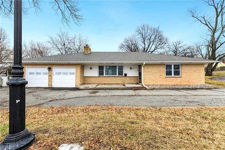 5647 Antioch Rd Merriam, KS 66202 | MLS 2424579 Photo 1