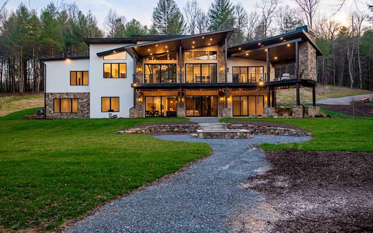 513 Fightingtown Ovlk Blue Ridge, GA 30513