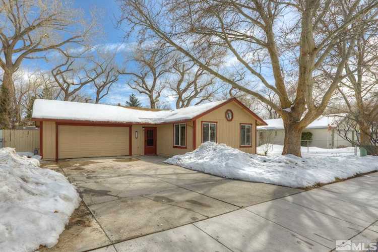 4067 Ramsey Cir Carson City, NV 89706-0537