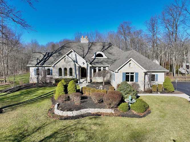7670 Serenity Drive Dublin, OH 43017