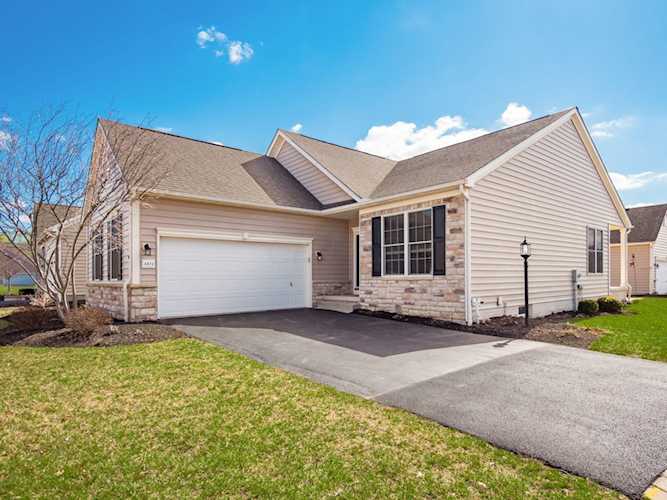 4870 Blossom Way Grove City, OH 43123