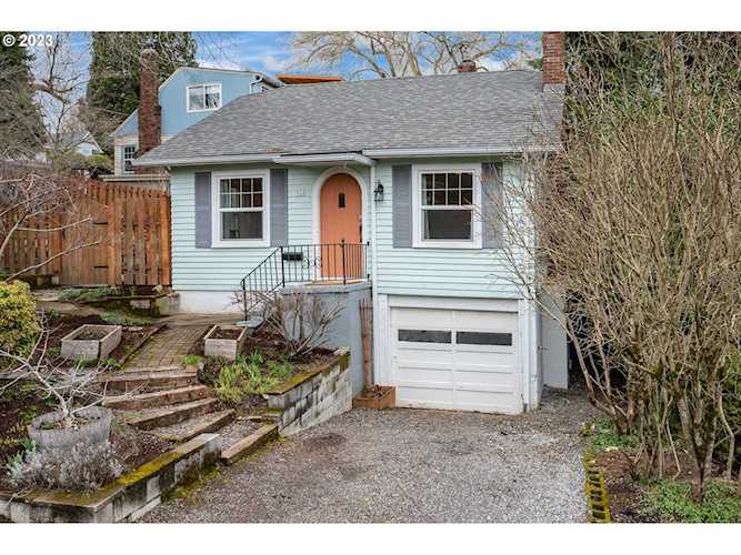 520 NE Ione ST Camas, WA 98607