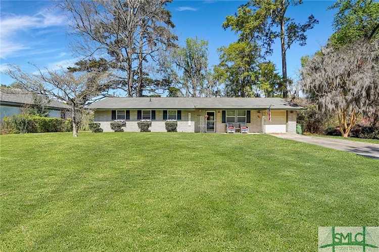 402 Briarcliff Circle Savannah, GA 31419 | MLS 285121 Photo 1