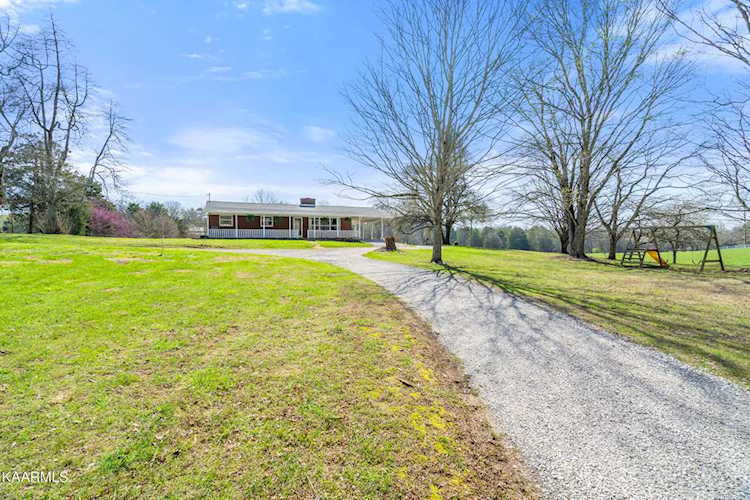 4906/4910 Kingston Hwy Lenoir City, TN 37771