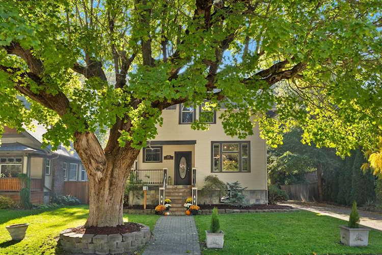 302 E 18th St Spokane, WA 99203