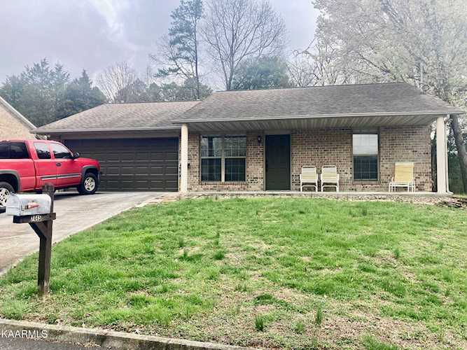 7445 Lyle Bend Ln Knoxville, TN 37918