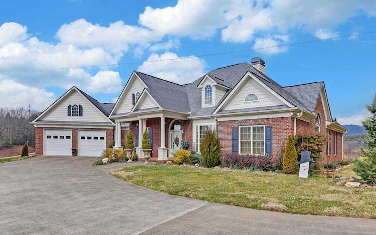 20 Dial Road Blue Ridge, GA 30513