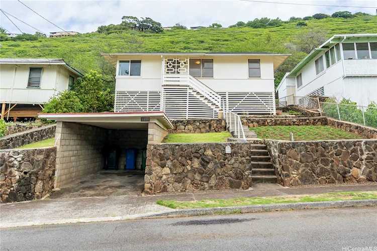 1430 Luinakoa Street Honolulu, HI 96821