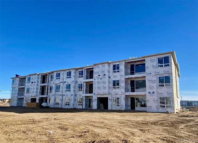 6153 N Ceylon St #208 Denver, CO 80249
