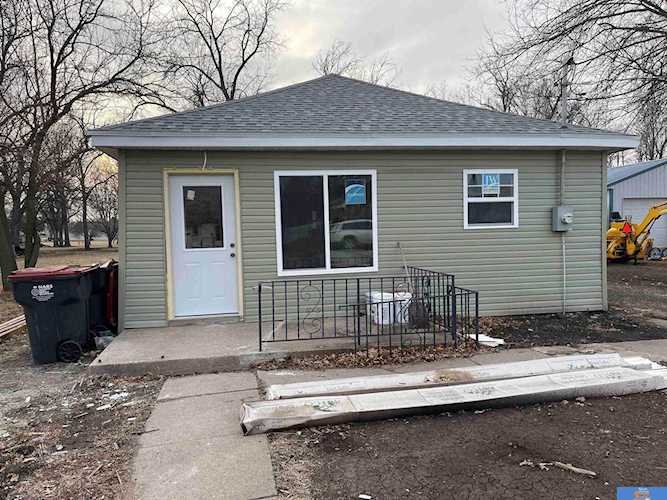 221 S Lasalle St Beatrice, NE 68310