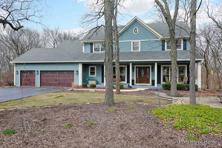 21 Na Au Say Ct Oswego, IL 60543