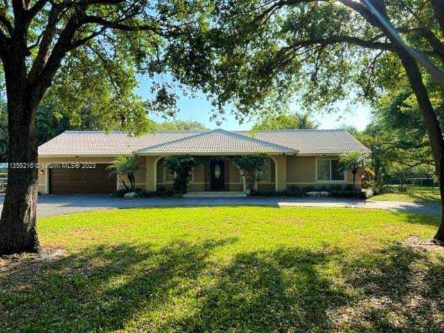 3100 SW 116th Ave Davie, FL 33330