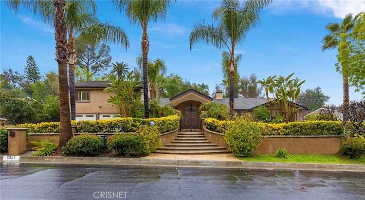 5327 Lubao Ave, Woodland Hills, CA 91364 | RubyHome Photo 1