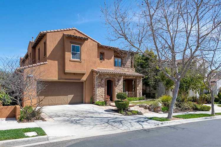 7178 Sitio Caballero Carlsbad, CA 92009