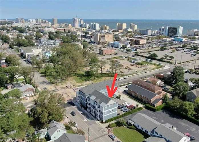 430 19th St Virginia Beach, VA 23451