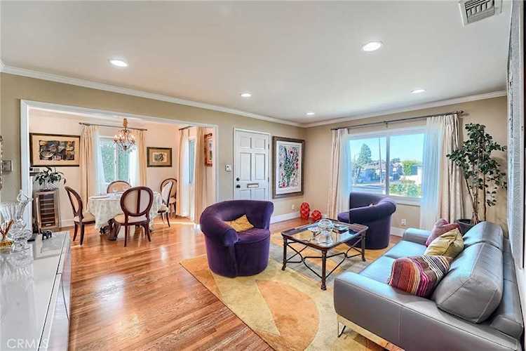 1150 Magnolia Ave Manhattan Beach, CA 90266