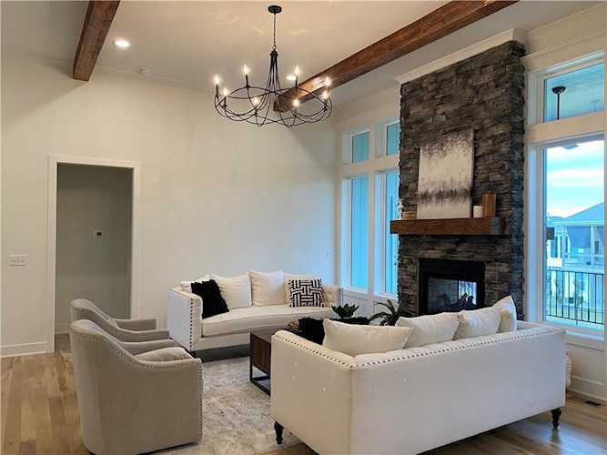 22675 W 87th St Lenexa, KS 66227