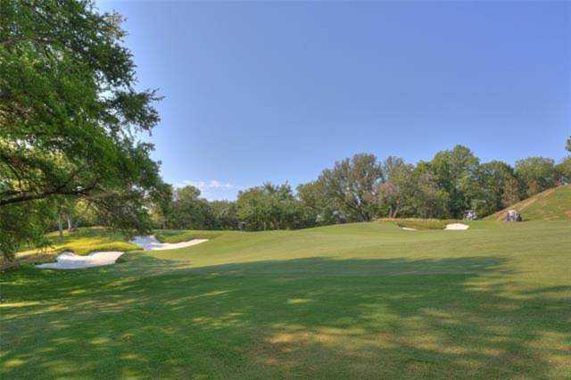 932 Roaring Springs Road Fort Worth, TX 76114