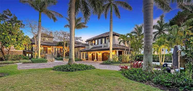 265 Cedar Park CIRCLE Sarasota, FL 34242