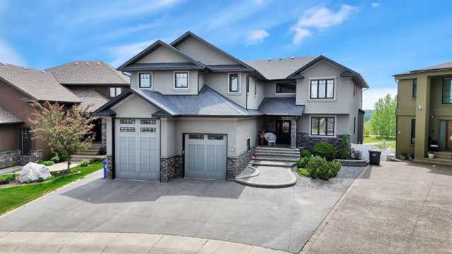 18 Overand Place Red Deer, AB T4P0E7