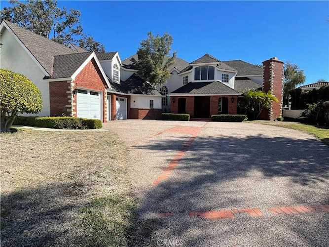 25732 Bucklestone Dr Laguna Hills, CA 92653