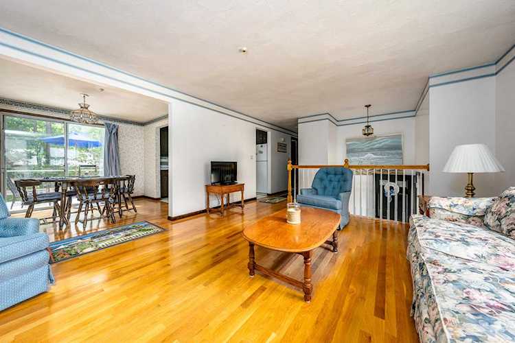 107 Tanglewood Drive East Falmouth, MA 02536