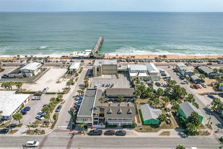 301 S Central Ave #8 Flagler Beach, FL 32136