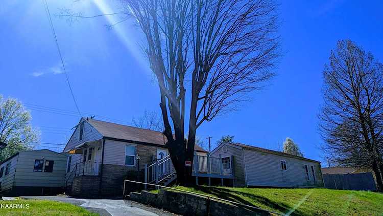 428 Oglewood Ave Knoxville, TN 37917