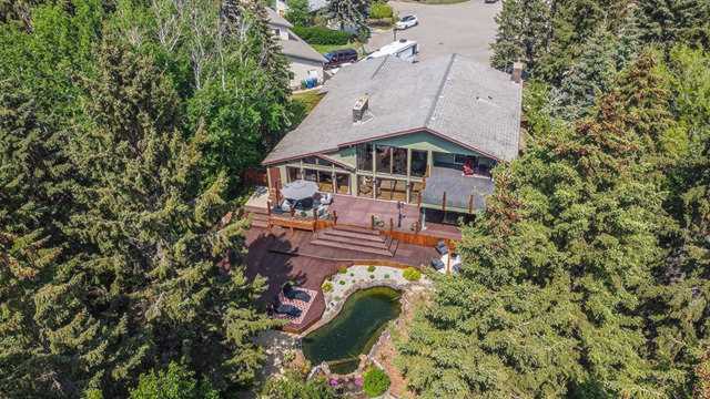 16 Payne Close Red Deer, AB T4P 1T7