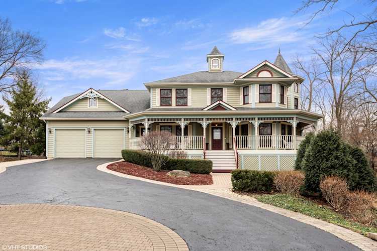 5027 Main St Lisle, IL 60532