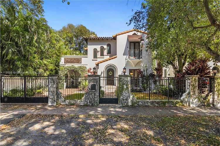 421 Sarto Ave Coral Gables, FL 33134