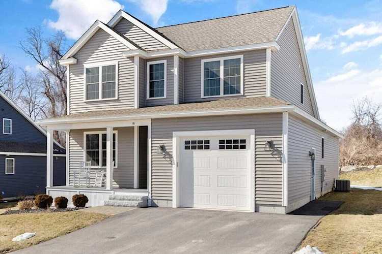 16 Dean Lane #16 Littleton, MA 01460