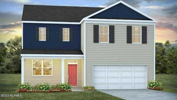 8213 E Highcroft Drive Leland, NC 28451