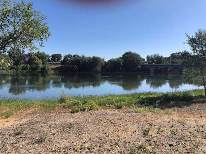 503 Owyhee Avenue Homedale, ID 83628