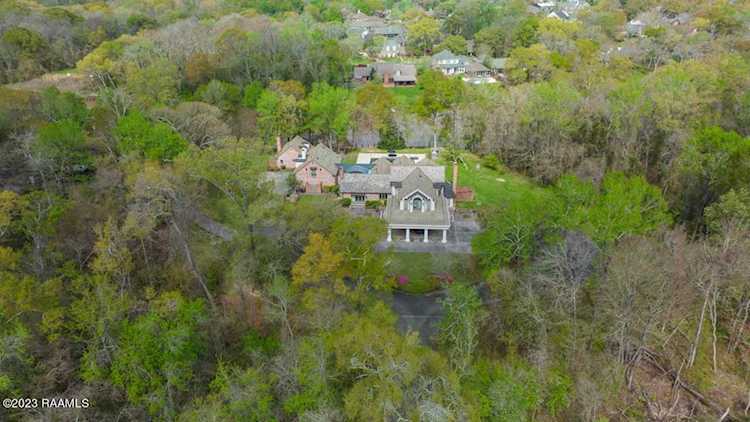 101 N Riveridge Drive Lafayette, LA 70508