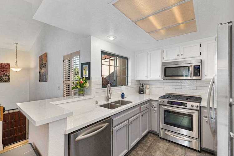 1230 Franciscan Court #4 Carpinteria, CA 93013