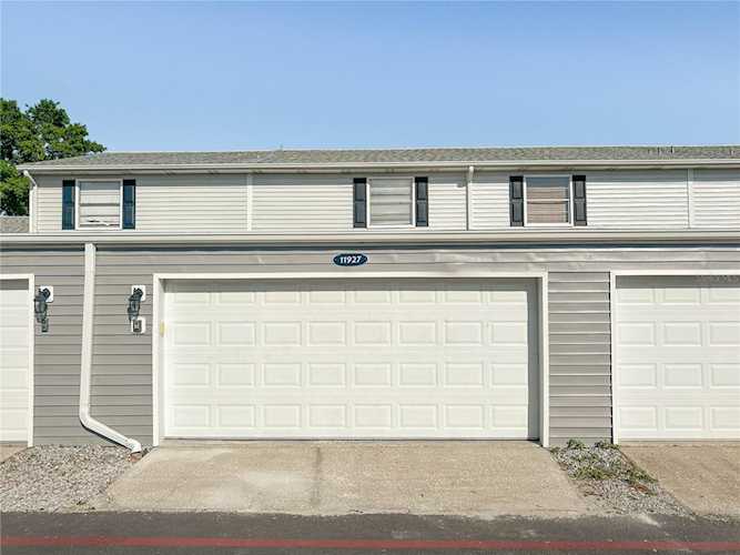 11927 Congressional Dr Tampa, FL 33626
