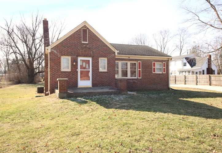 5535 Mooresville Rd Indianapolis, IN 46221 | MLS 21902165 Photo 1
