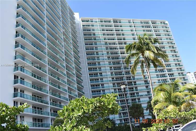 100 Bayview Dr #309 Sunny Isles Beach, FL 33160