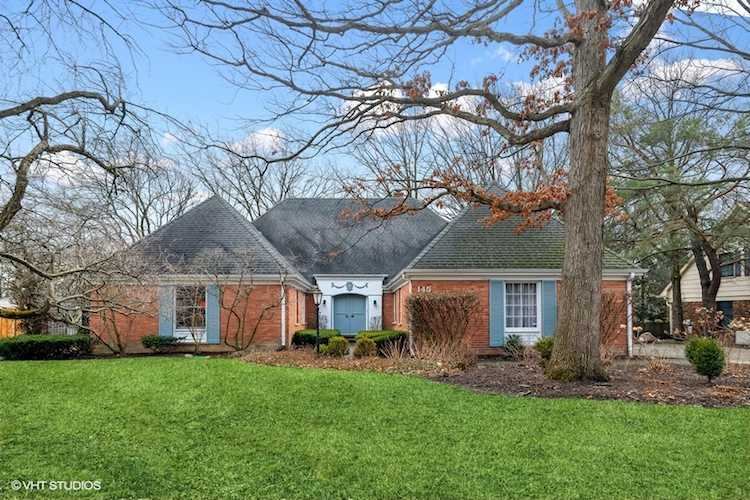 145 Sequoia Ln Deerfield, IL 60015