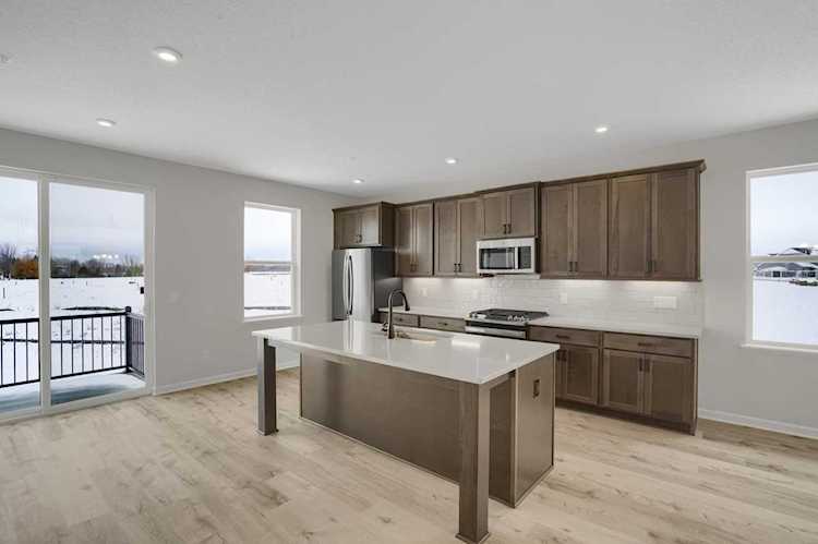 1525 Timberwood Lane West Saint Paul, MN 55118
