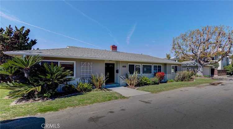 2603 Flournoy Rd Manhattan Beach, CA 90266