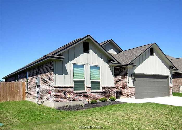 3058 Peterson Circle Bryan, TX 77802