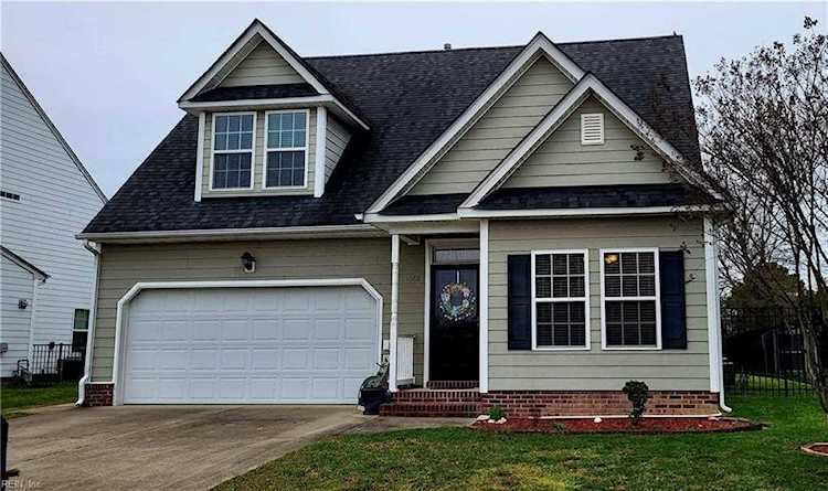 1068 Snead Dr Suffolk, VA 23434